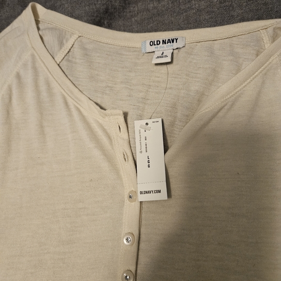 Old Navy Top NWT - Picture 8 of 8